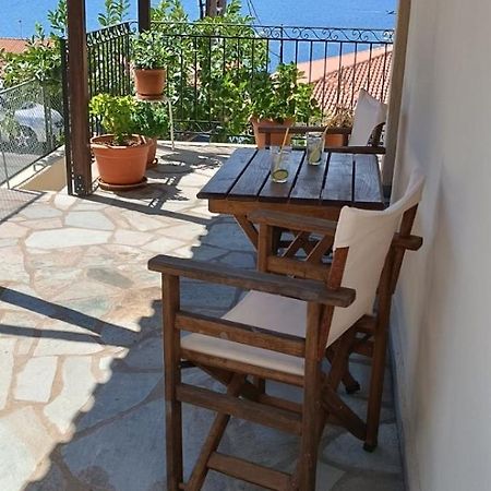 Avli Apartments Пиргадикия Екстериор снимка